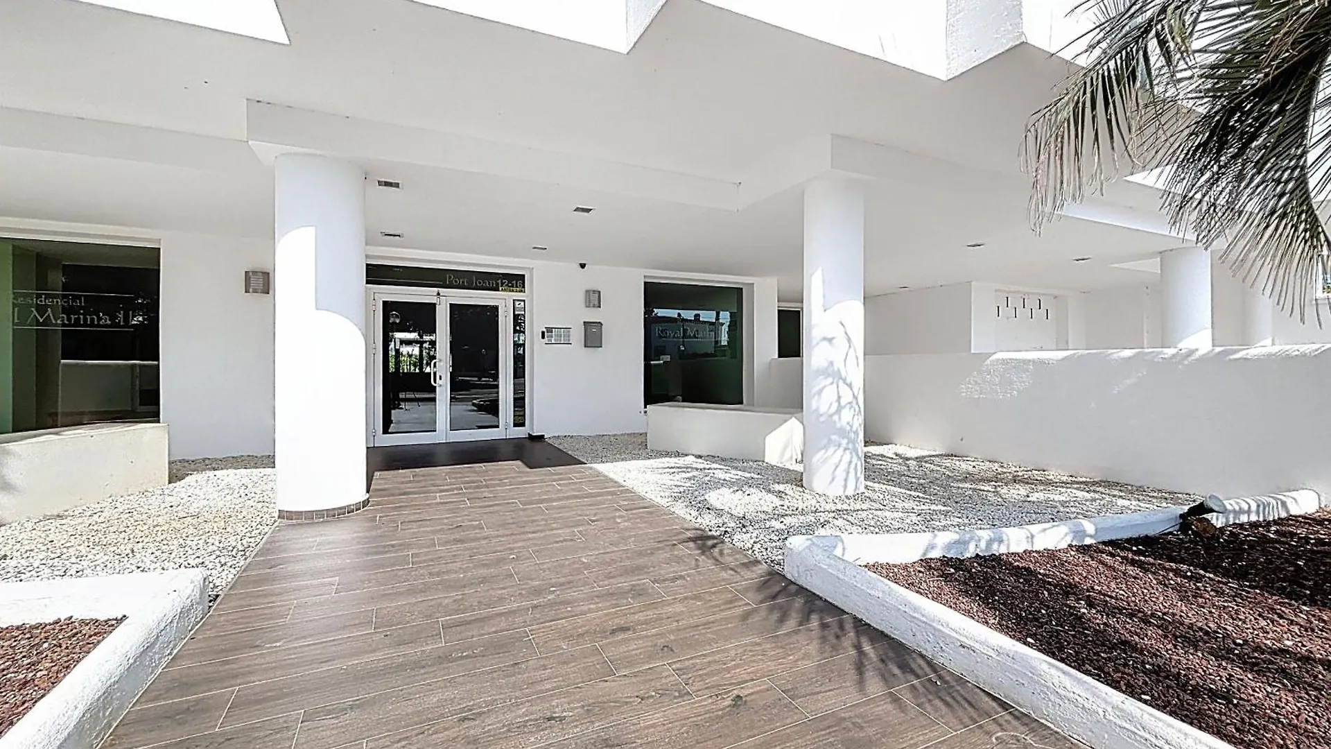 139 Piso Vista Al Canal Y Piscina Ampuriabrava 0*,  España